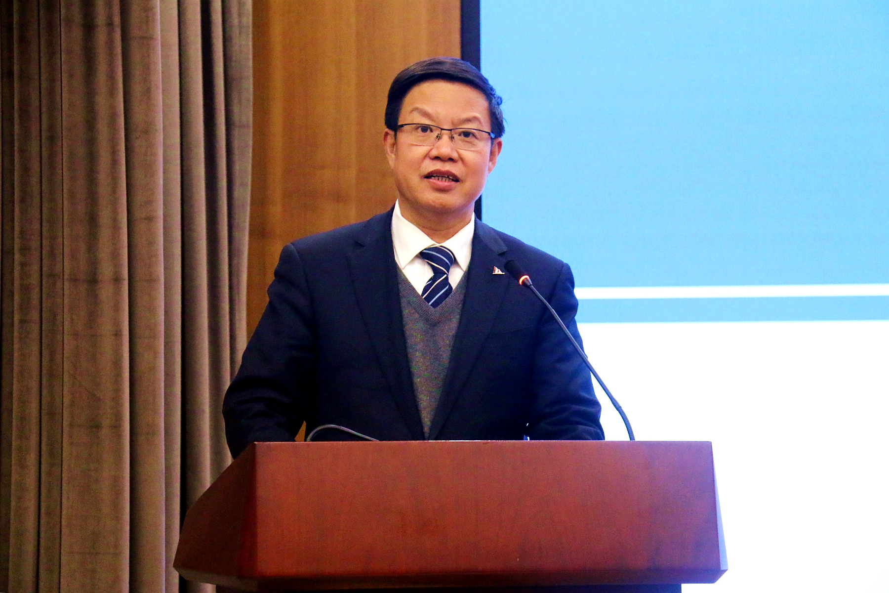 人生就是博-尊龙凯时中国官网